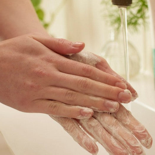 The Body Shop Tea Tree Skin Clearing Foaming Mousse