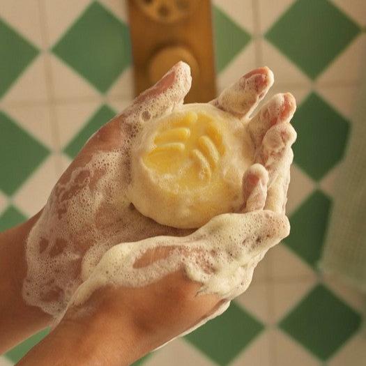 The Body Shop Banana Truly Nourishing Shampoo Bar