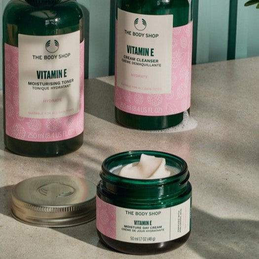 The Body Shop Vitamin E Moisture Day Cream